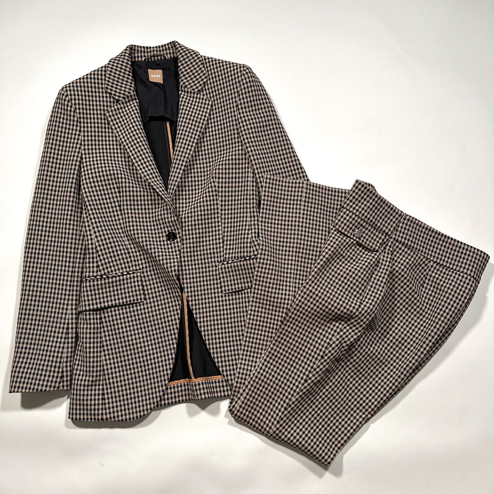ヒューゴボス パンツスーツ セットアップ 千鳥格子 ブラウン 現行タグ