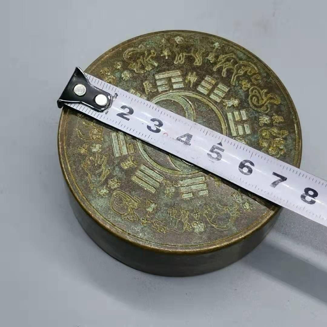 文房四宝 墨盒  印泥盒八卦干支墨盒銅製品  書籍道具 文房具 工芸品 置物 文房四宝 墨盒 印泥盒八卦干支墨盒銅製品 書籍道具 文房具 工芸