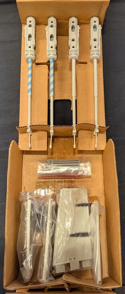 X-WING FIGHTER