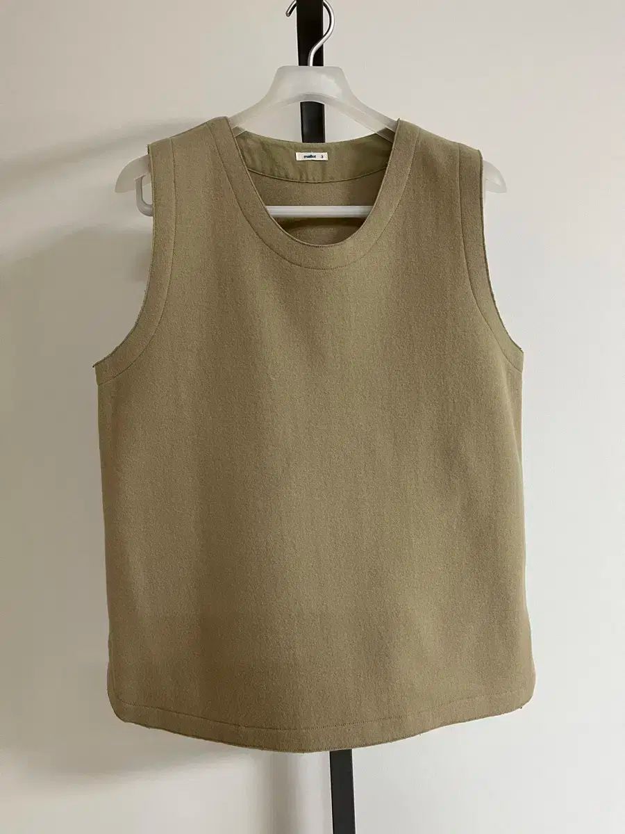 【雷市場（ポンジャン）商品韓国直送】 maillot ベスト (メンズ) ウール 素材