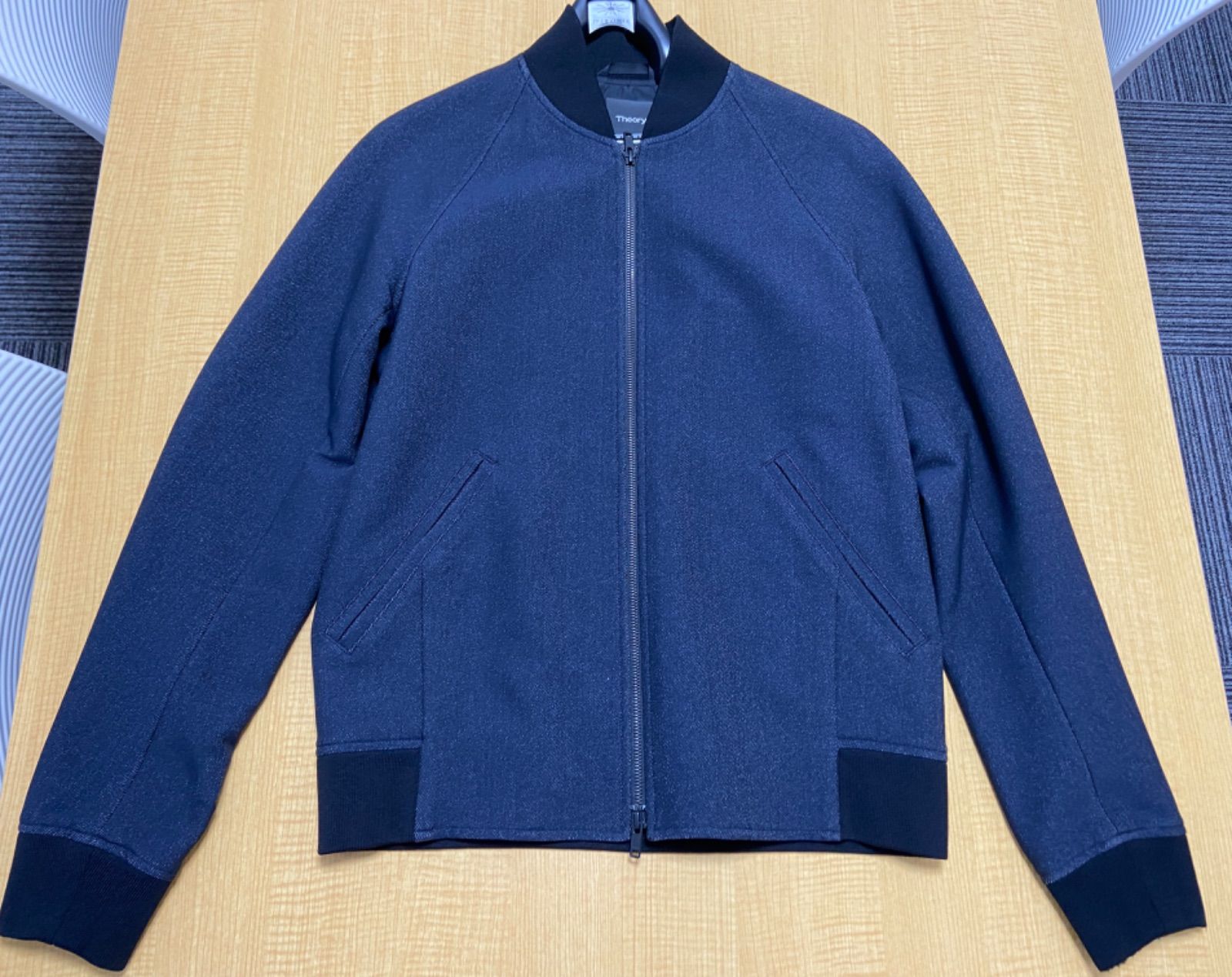 美品 Theory MA-1 アウター ネイビー S セオリー ブルゾン MA-1 メンズ Sサイズ ネイビー 濃紺