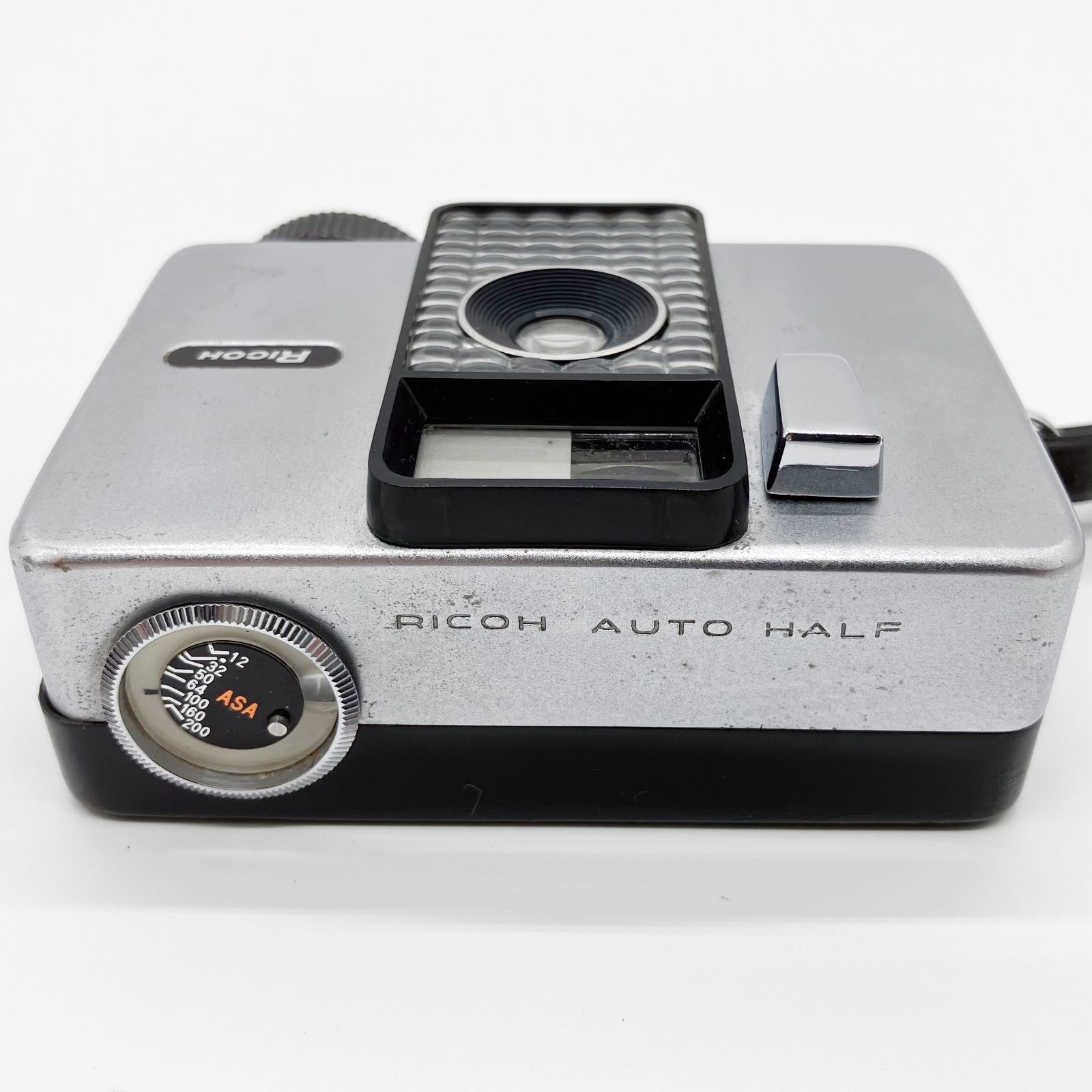■RICOH リコー AUTO HALF コンパクトフィルムカメラ F:2.8 28mm
