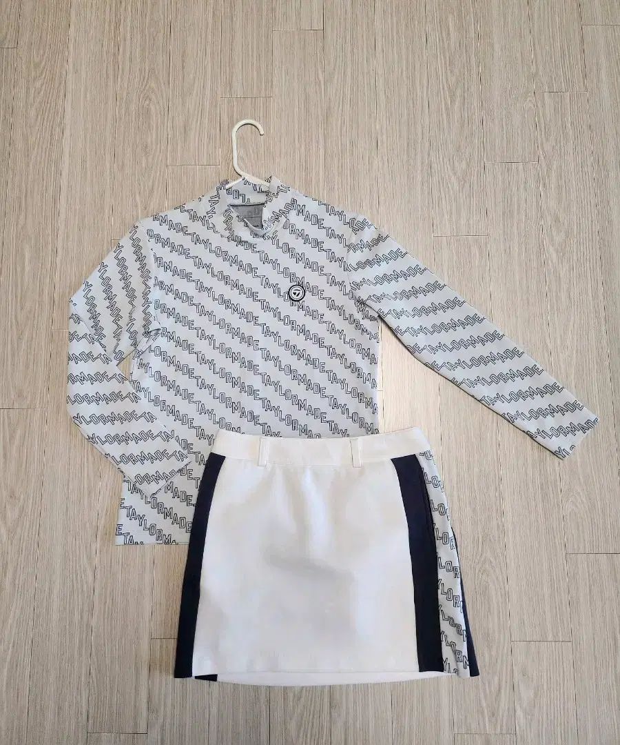 テーラーメイド ゴルフスカート＋長袖Tシャツセット 店舗正規品