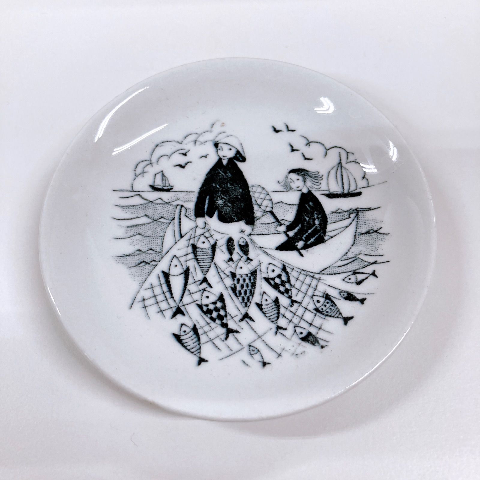 ARABIA エミリアミニプレート 1960年代 3枚 ARABIA エミリアミニプレート 1960年代 3枚 ARABIA エミリアミニ