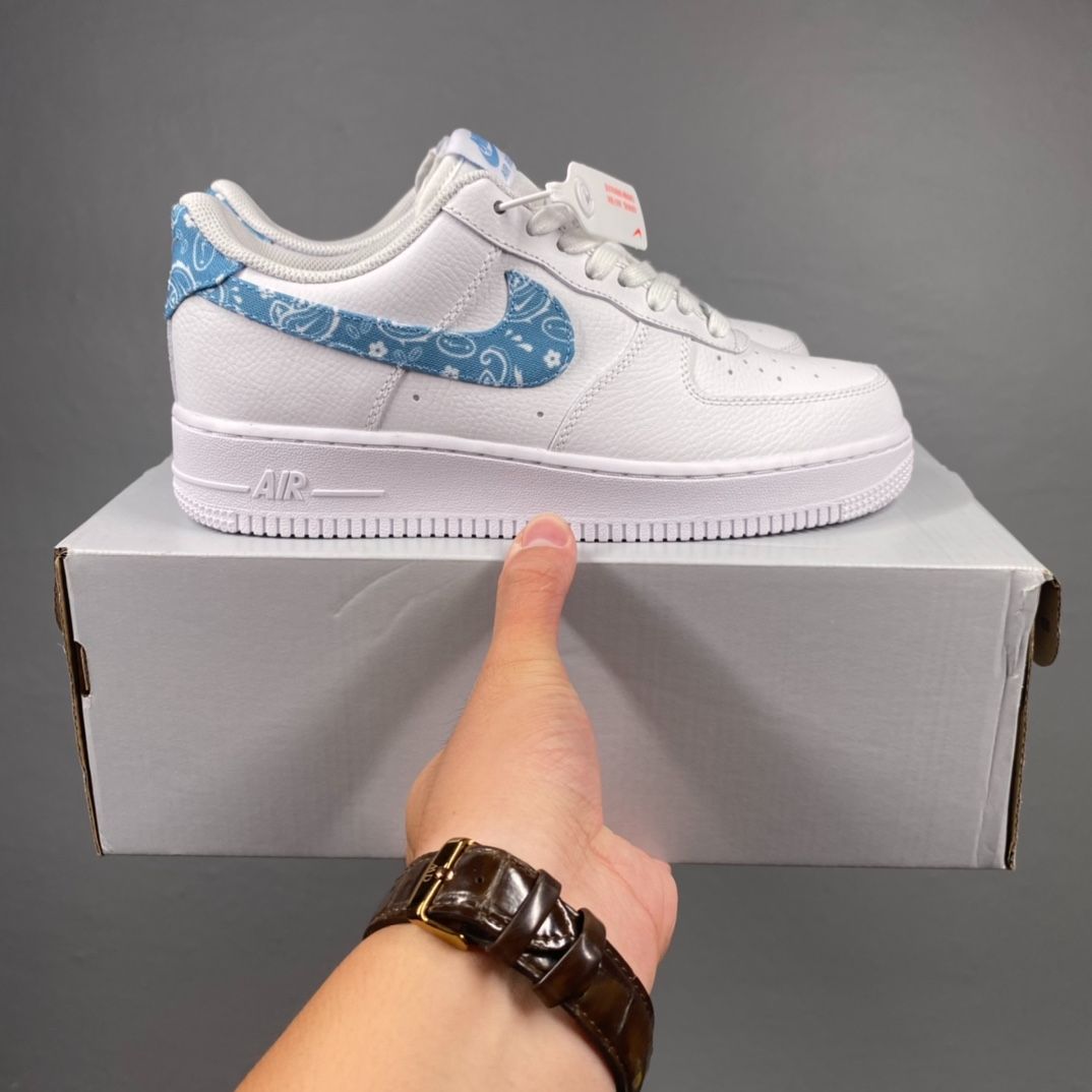 新品未使用 ナイキ Nike Air Force 1 Low '07 Essential '07 