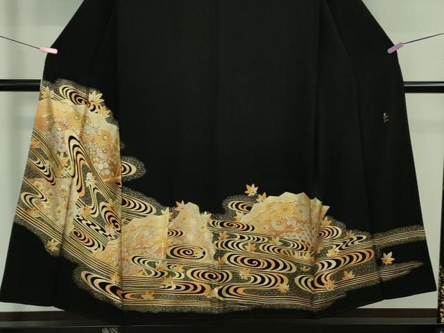 平和屋着物□極上 金彩友禅 卓越技能者・名工・和田光正 黒留袖 竜田川