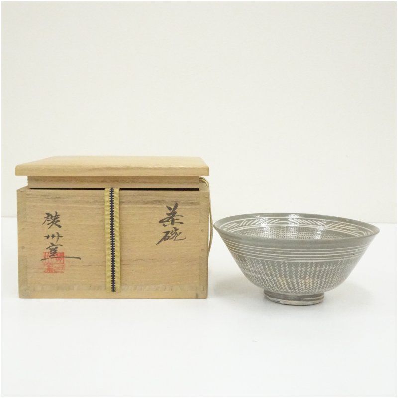 【 三島茶碗 寅字 】 蘇州窯 石香造 共箱付 古陶磁/骨董/古玩 廣州窯造 三島手茶碗（共箱） 茶道 抹茶 おしゃれ 抹茶茶碗 抹茶