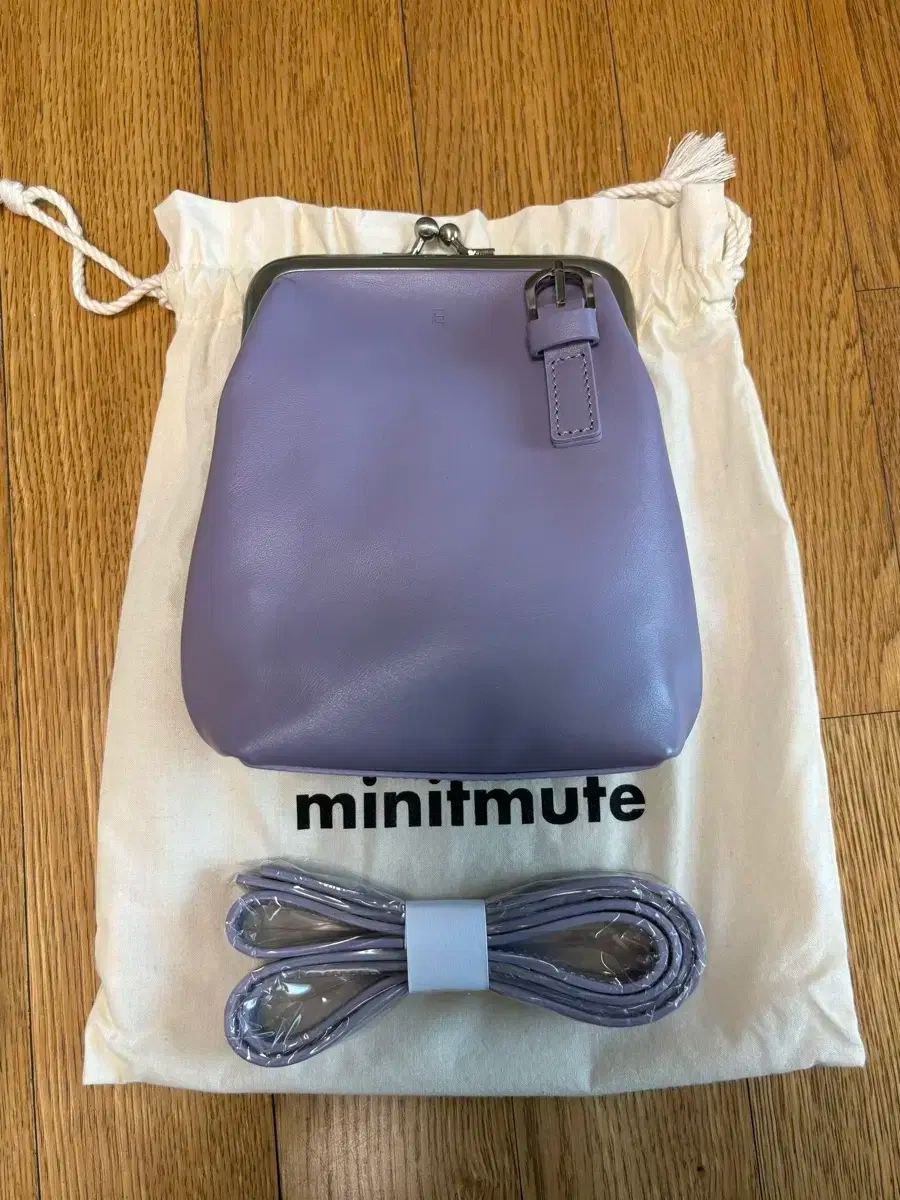 新品 MINITMUTE(ミニミュート) ベルト ミニコインバッグ 紫 Twin