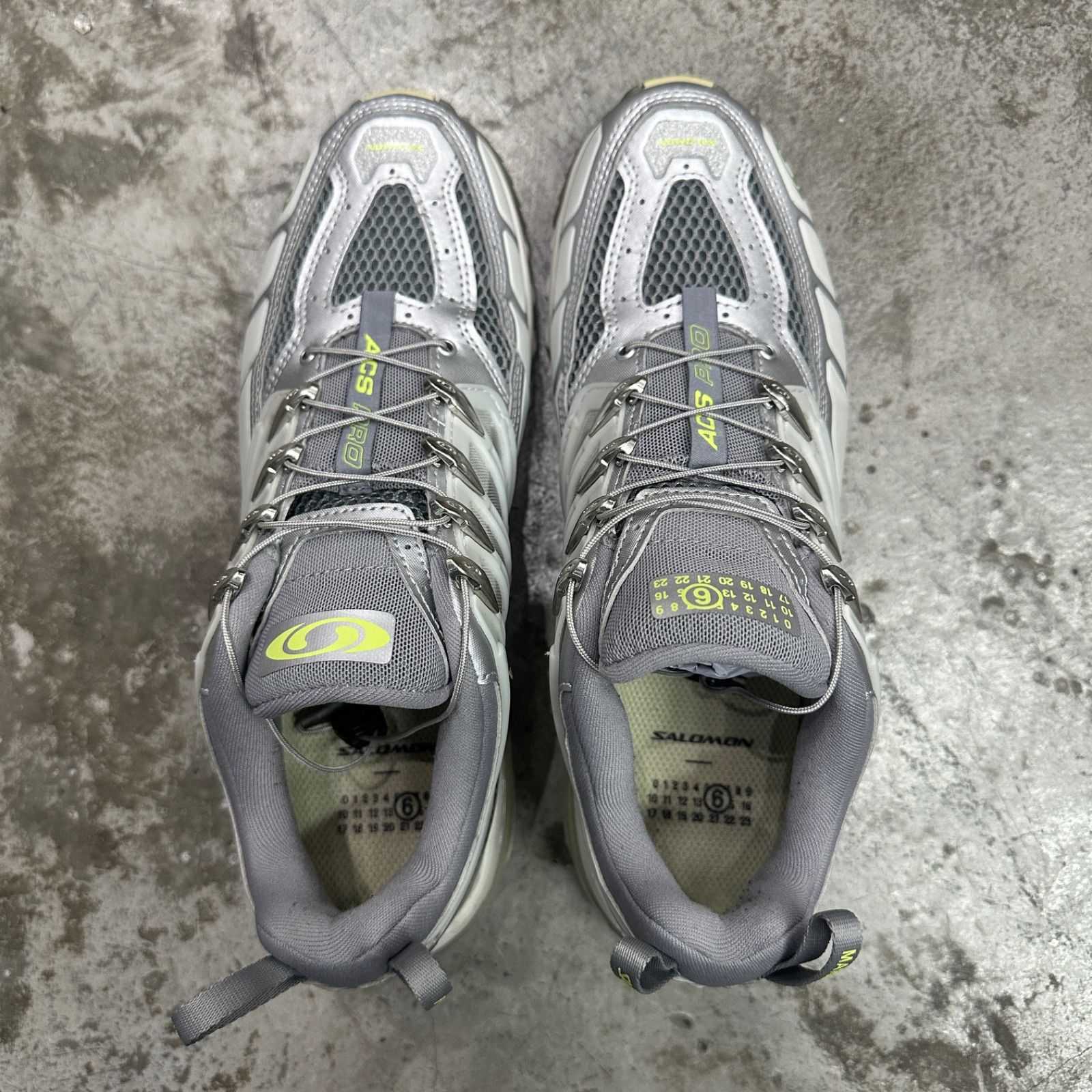 参考上代66000円 MM6 SALOMON ACS PRO SNEAKER Sharkskin Ftw Silver 