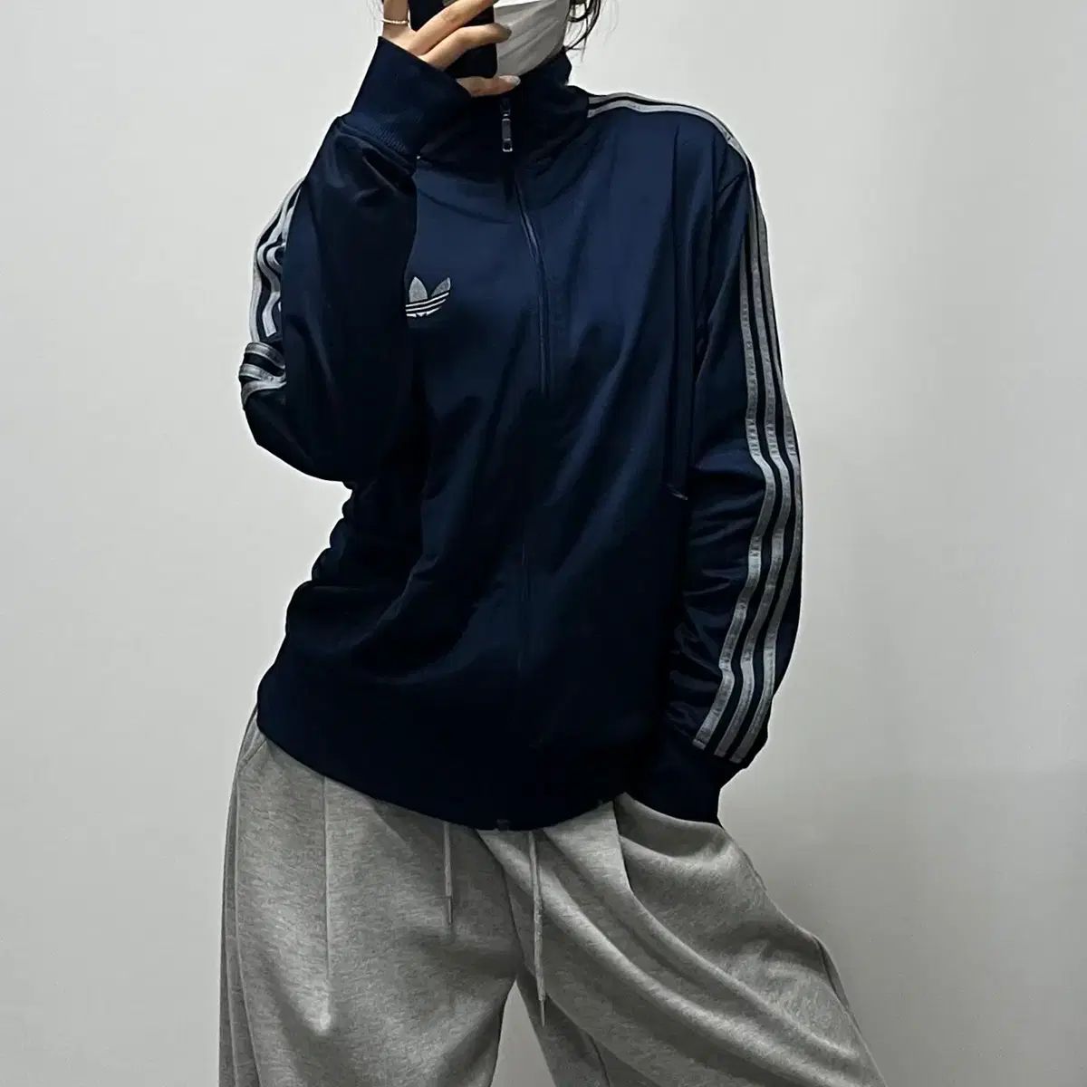 アディダス ファイヤーバード トラックジャージ トップス グレー ネイビー 100 092305