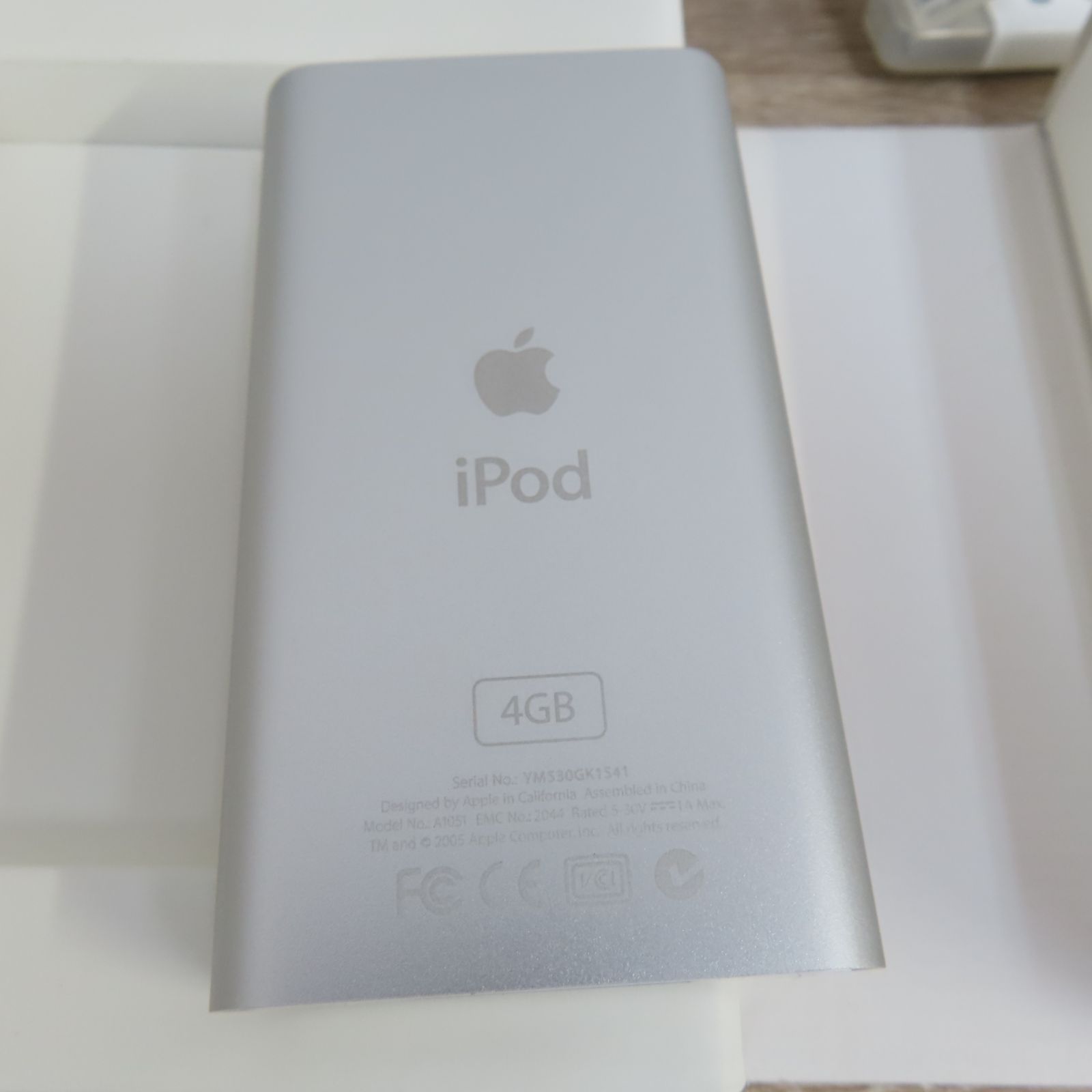 極美品 ほぼ未使用 Apple iPod mini 4GB M9800J/A シルバー 極美品 ほぼ未使用 Apple iPod mini 4GB M9800J/A シルバー