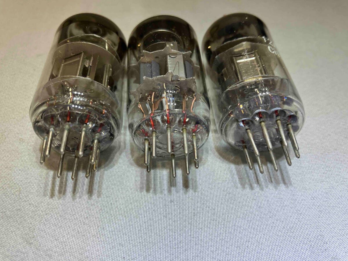 ジャンク メーカー不明 型番不明 真空管3個セット 動作未確認 - メルカリ