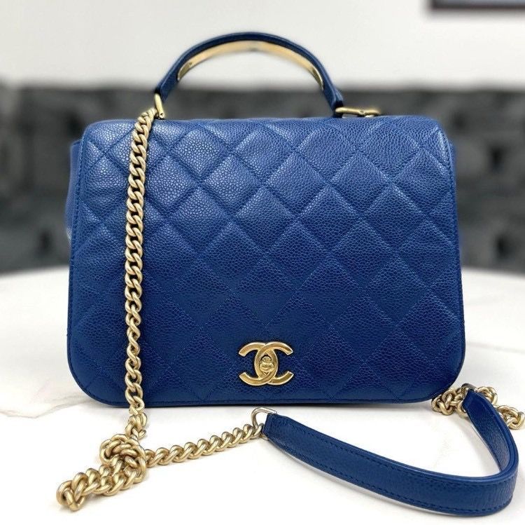 シャネル　マトラッセ　キャビアスキン　青　2way　ショルダーバッグ　24番台 シャネル マトラッセ キャビアスキン 青 2way ショルダーバッグ 24番台