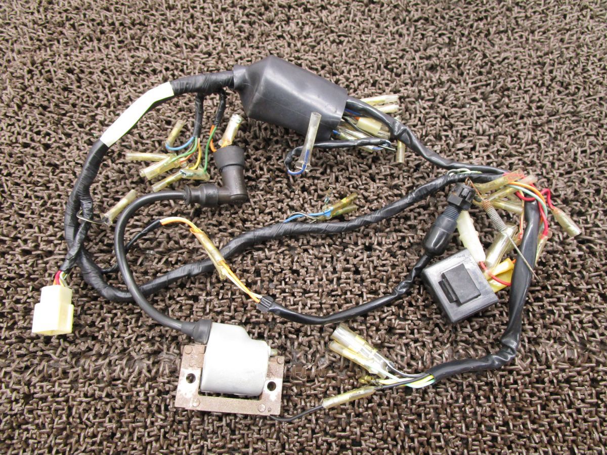 エポ メインハーネス イグニッションコイル △A6052 PV50 スズキ プラグキャップ PV50 EPO キャブ車