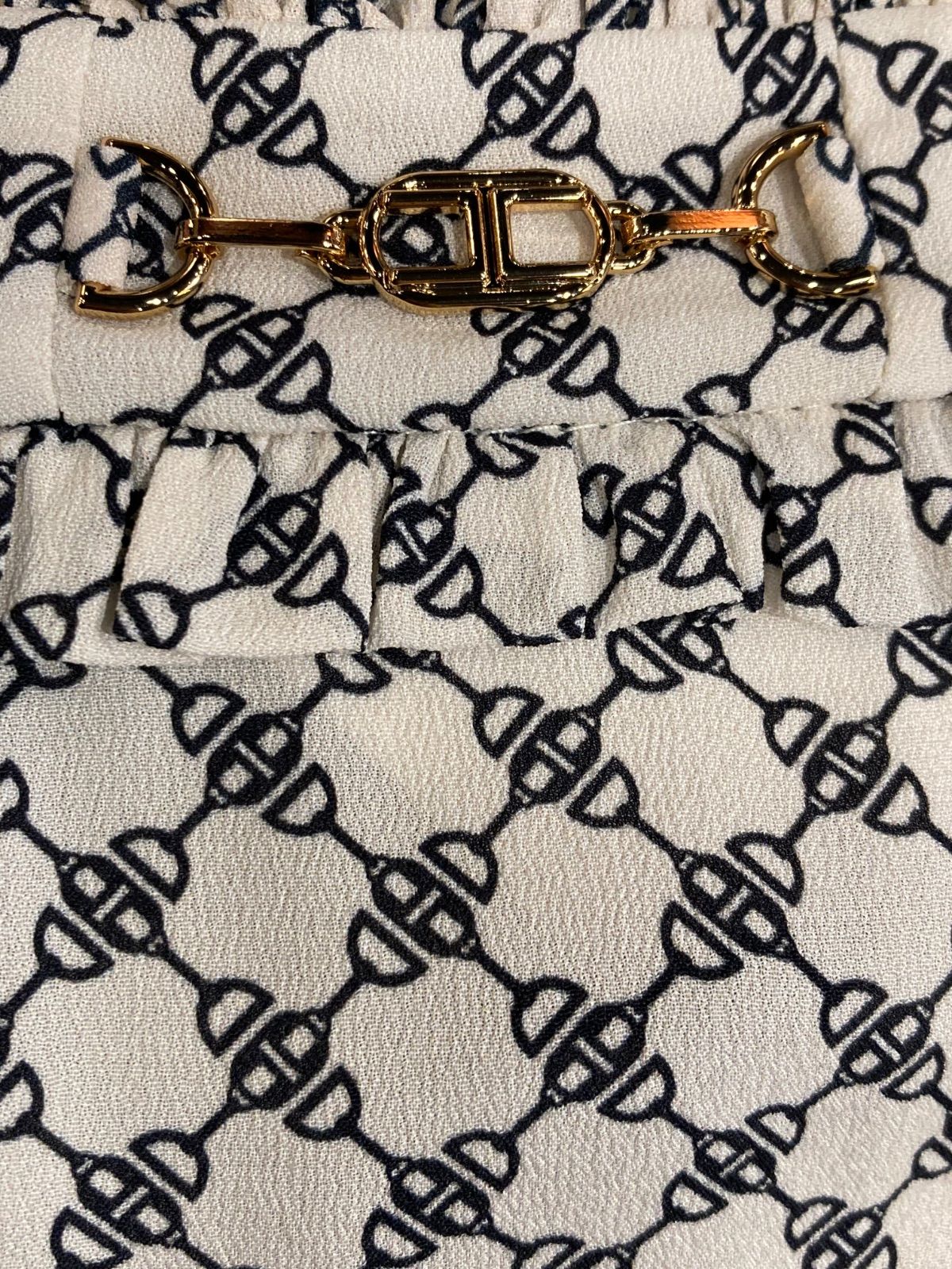 エリザベッタ ELISABETTA