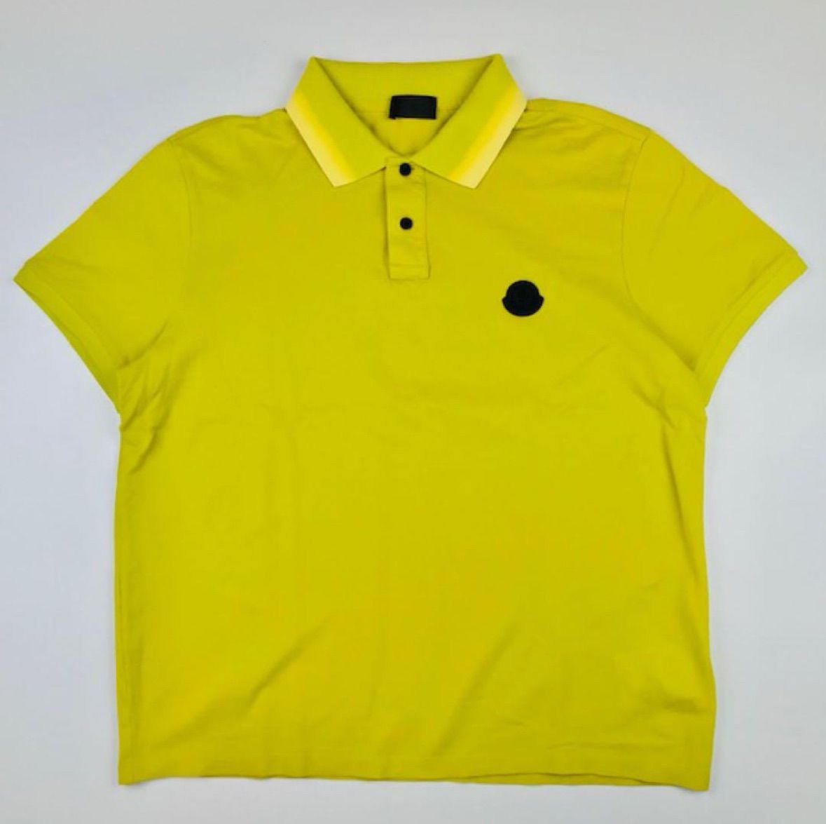 美品☆MONCLER・モンクレール MAGLIA POLO MANICA CORTA メンズ 美品☆MONCLER・モンクレール MAGLIA POLO MANICA CORTA メンズ