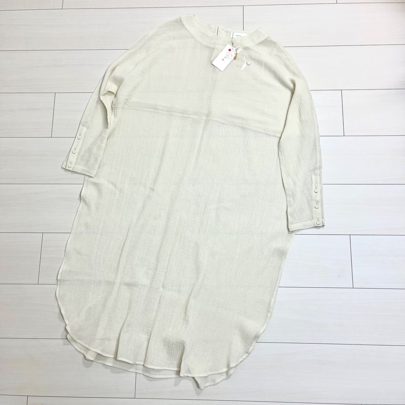 新品タグ付】 かぐれ ガーゼロングチュニック アイボリー - メルカリ
