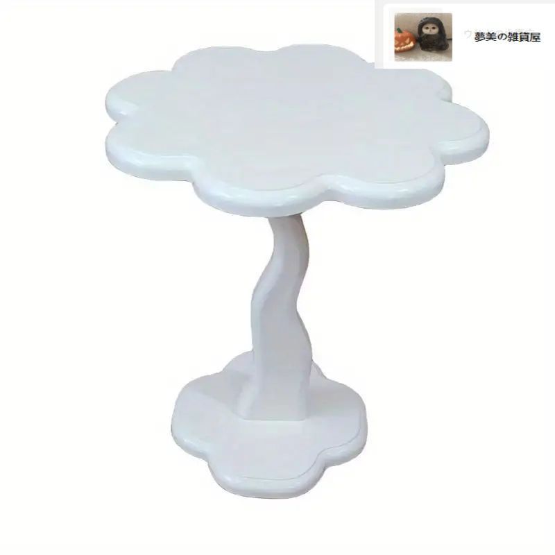 木製サイドテーブル ディスプレイ