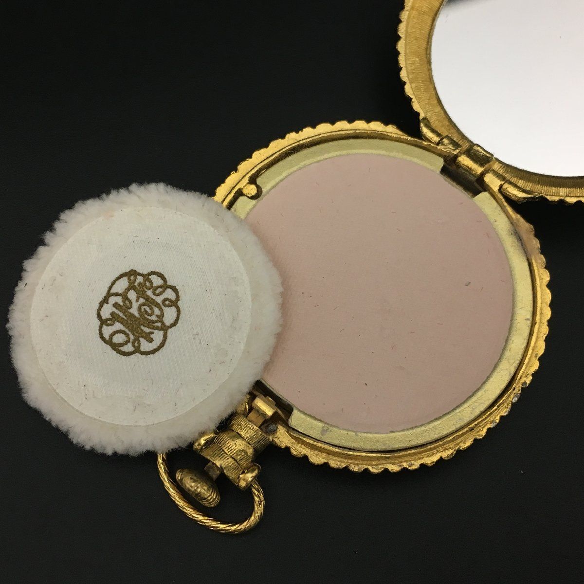 MAX FACTOR カメオ 懐中時計型 コンパクト マックスファクター - メルカリ