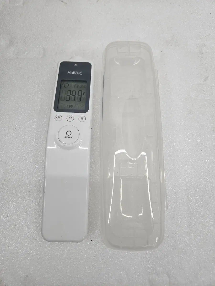 ハビー ヴィック 非接触 温度計 です