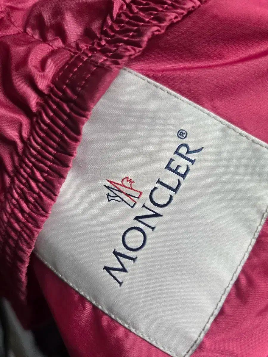 ウィンドブレーカー