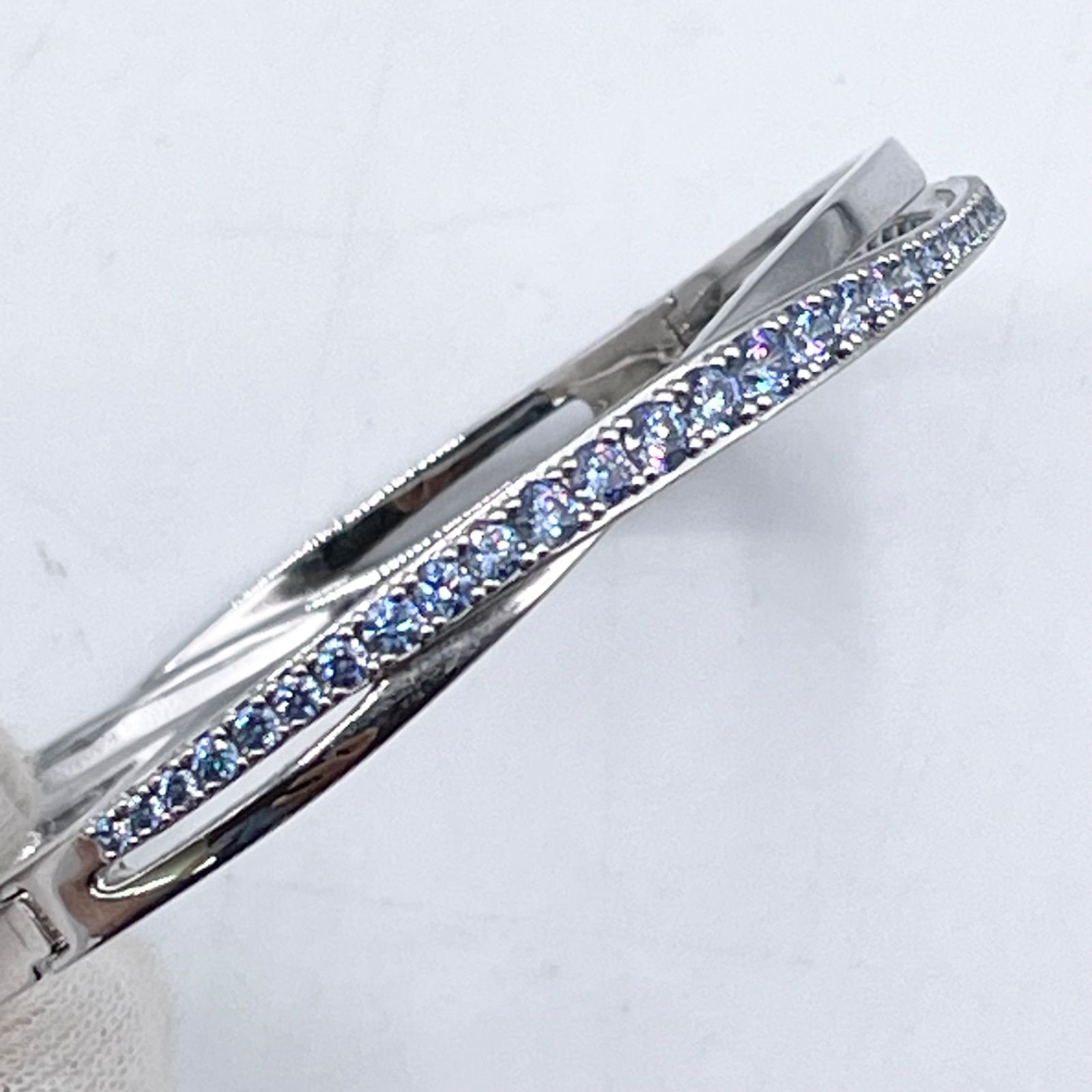 Swarovski twistバングル シルバー Amazon | Swarovski スワロフスキー Twist Rows クリスタル