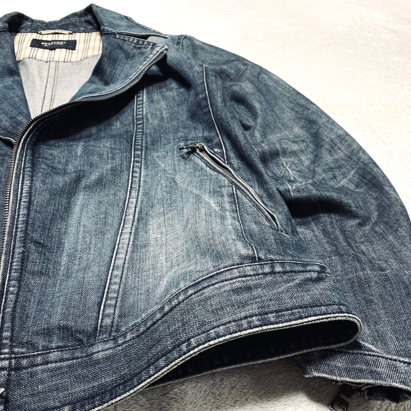 ライダースジャケット