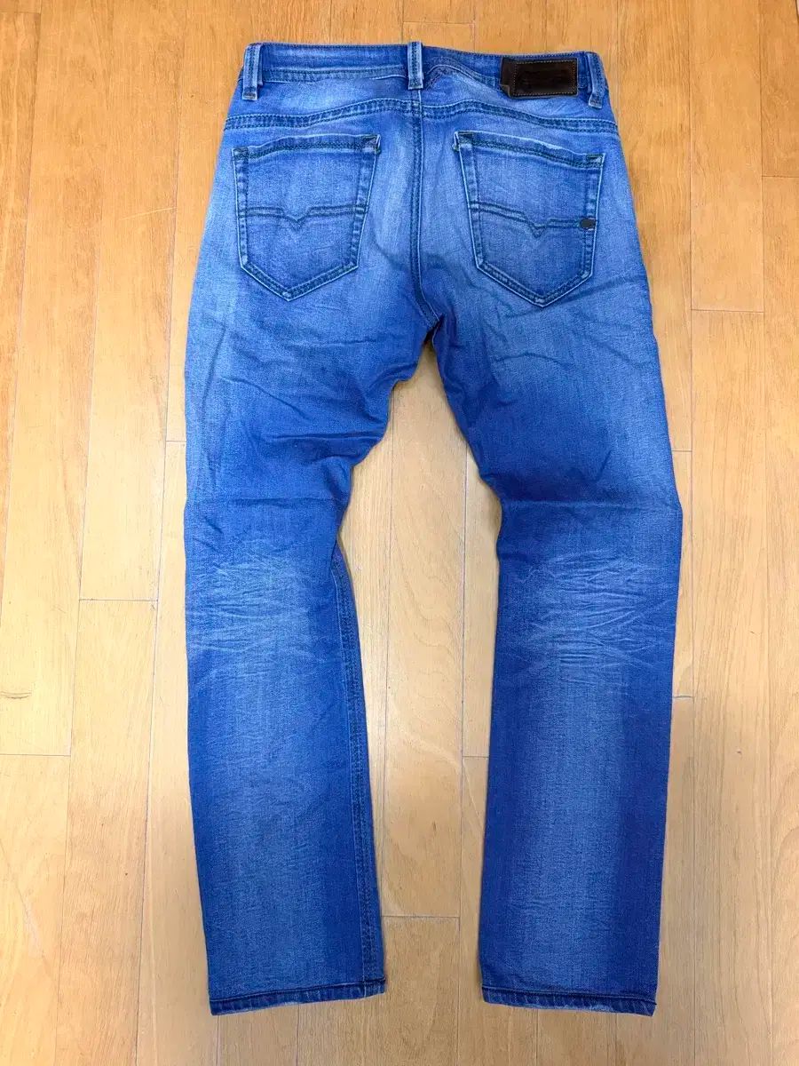 DIESEL タバ スリム スキニーフィット ヴィンテージ ウォッシュ デニムパンツ 28