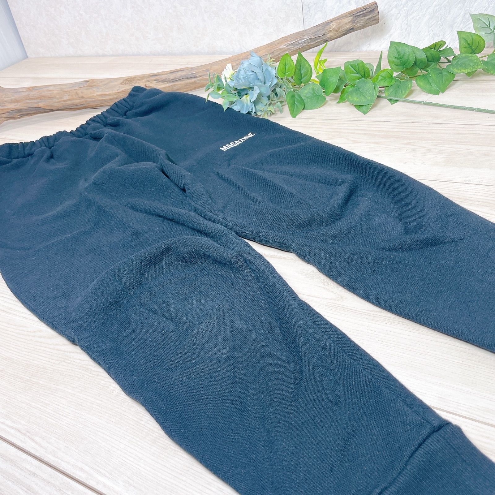 美品！THIRD MAGAZINE サードマガジン レディース スウェットパンツ 黒 
