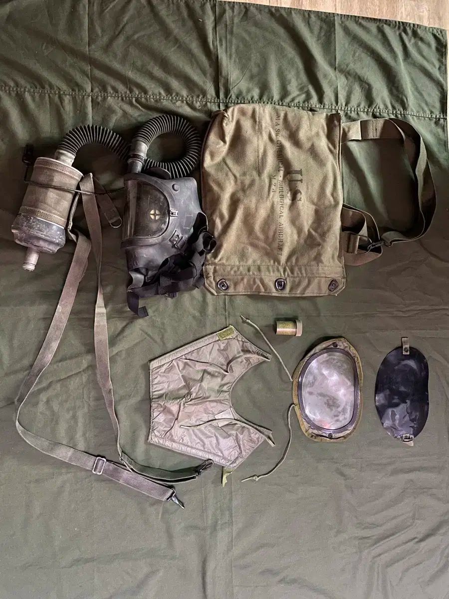 ALZUNI ナスカン カラビナ クリップ 唐草 百合 925 LILY シルバー 925