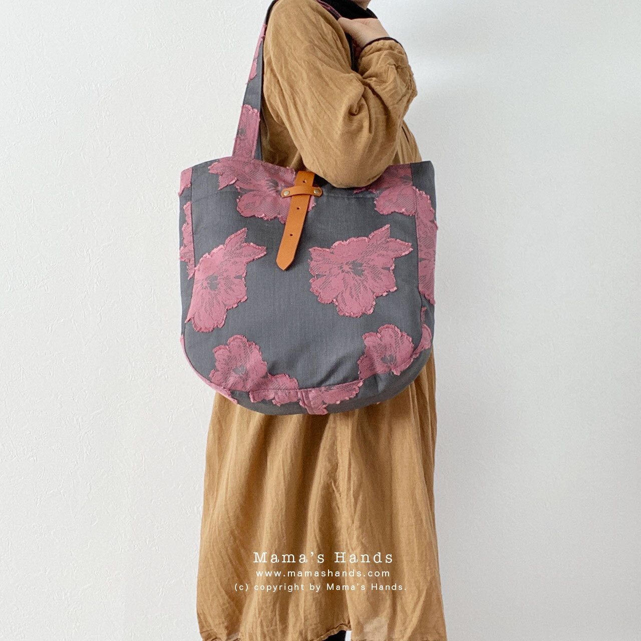 ジャガード織り ピンク 花 大柄 グレー 革 中 トートバック NEXPOTALLINN_EU