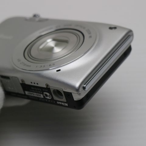 デジカメ Nikon S3300 COOLPIX シルバー 本体と付属品 Amazon | Nikon デジタルカメラ COOLPIX (クールピクス) S3300