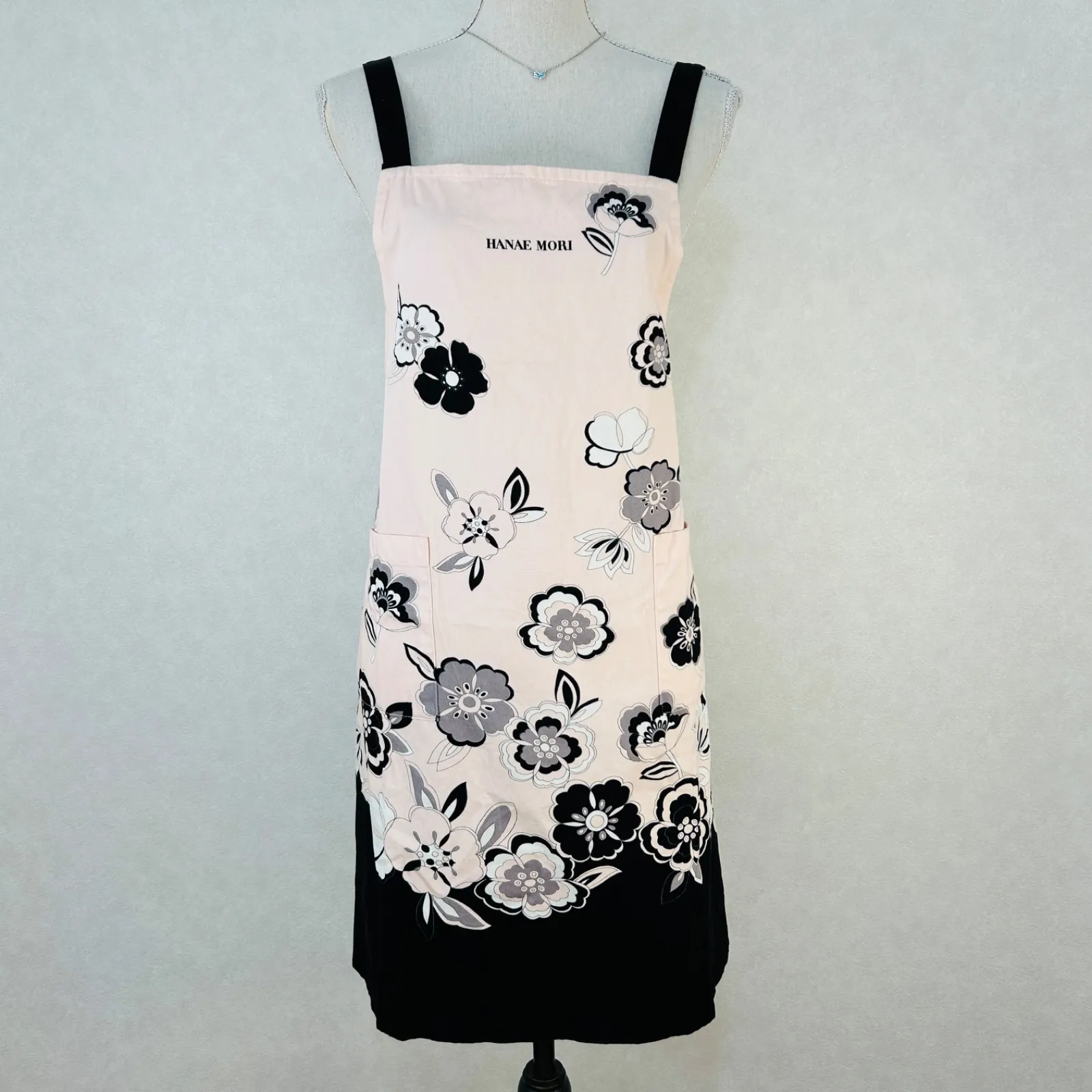 maison Rêverie様 作家様 マダムさん エプロン お人形