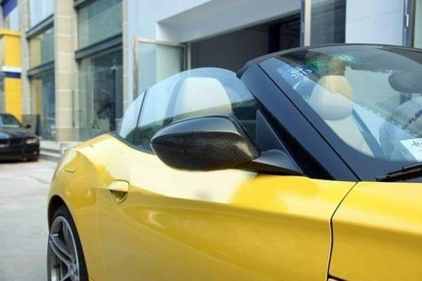 大特価人気商品が入荷中！ BMW Z4 カーボン製 2009～2014年式 E89 35i 30i 28i 20i 18i交換式 ミラーカバー 送料無料！