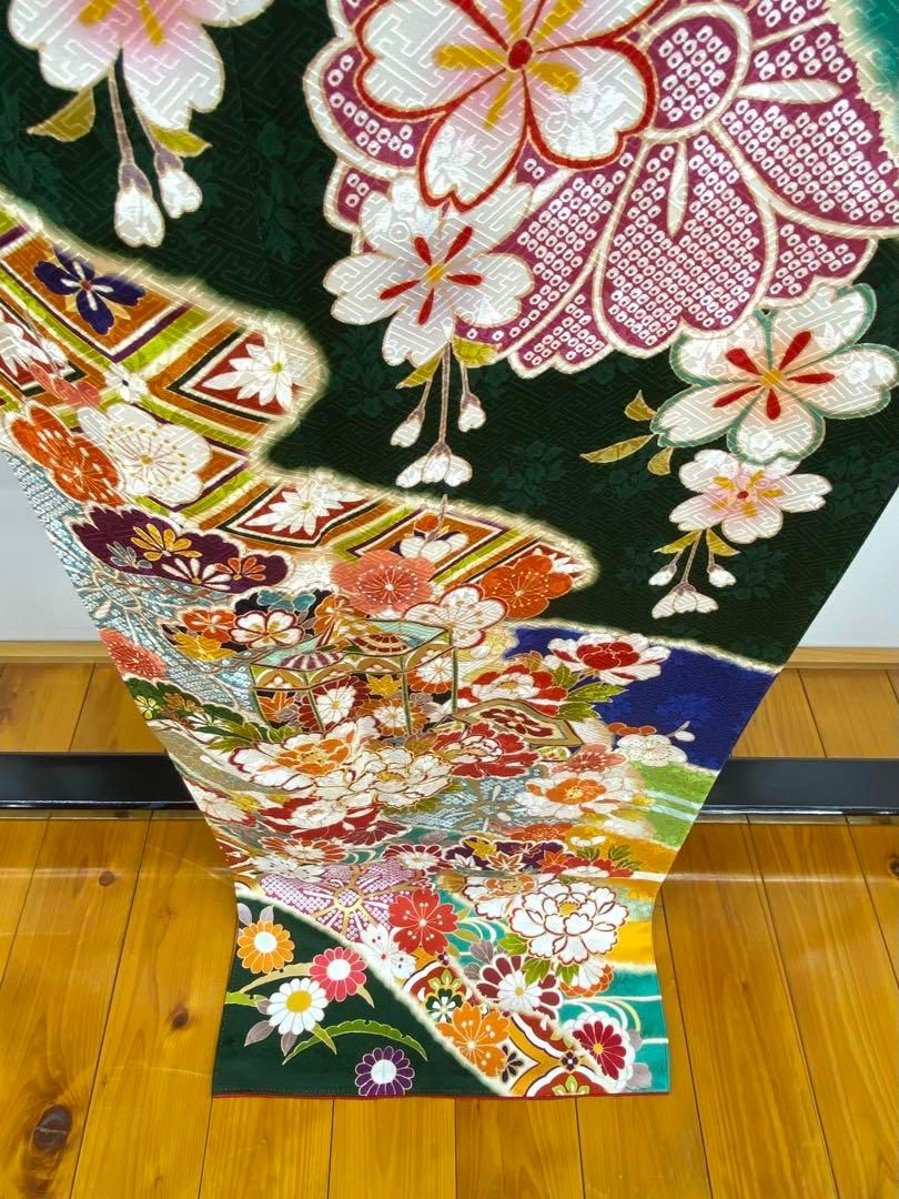 振袖 豪華 金駒 金彩 紋意匠 身丈172cm 撥水加工済 振袖 豪華 金駒 金彩 ふくれ織紋意匠 身丈169cm 撥水加工済