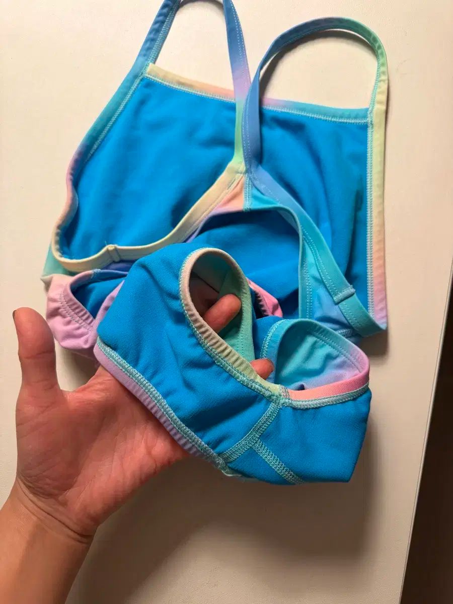 スイム レーディアンス