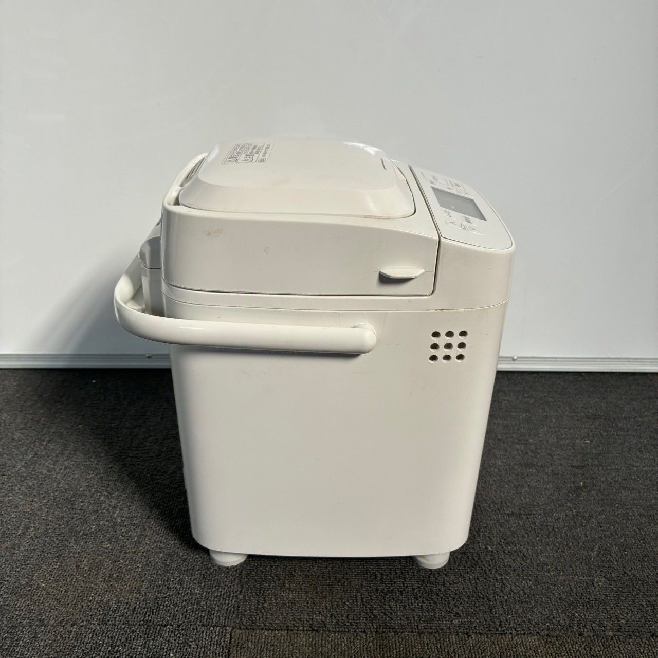ホームベーカリー　Panasonic SD-MT4 2023年製　新古品 ホームベーカリー Panasonic SD-MT4 パナソニック 2021年製