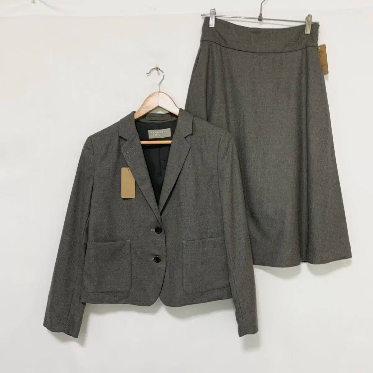 MARGARET HOWELL マーガレットハウエル グレー ブレザー ジャケット ミディ スカート セットアップ こっけいなシック ヴィンテージ