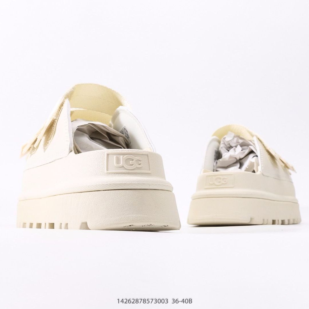 新品 UGG アグ 厚底サンダル レディース オフホワイト マジック