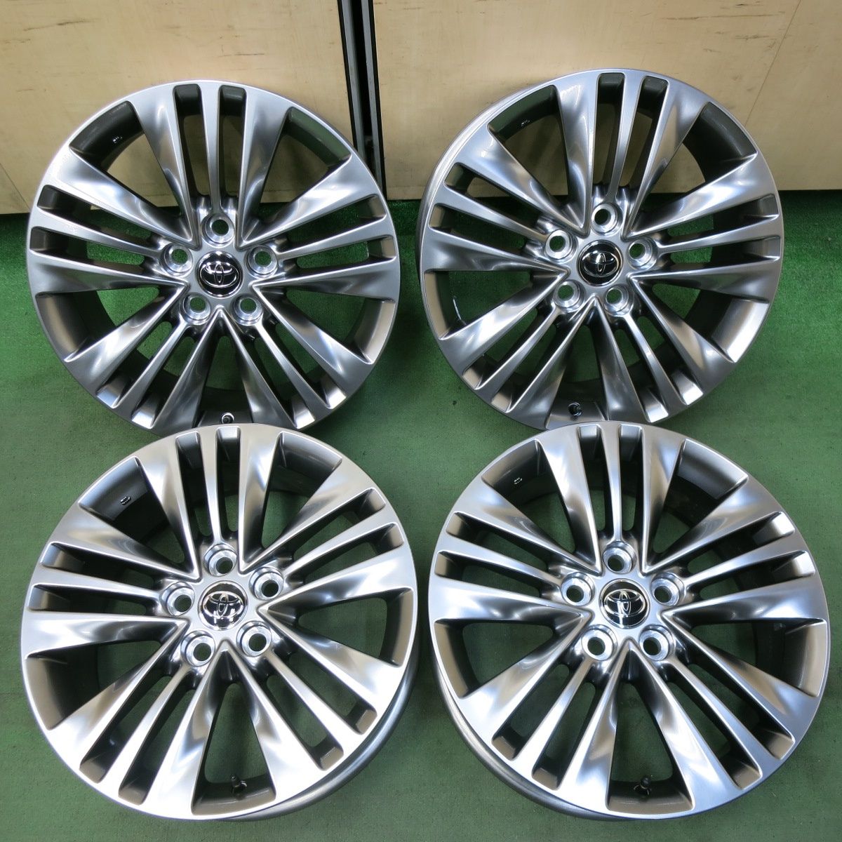 新車外し トヨタ 40系 アルファード ヴェルファイア Zグレード 純正 ENKEI ホイール 18インチ 18×7J エンケイ PCD120|5H 5043006SYホ