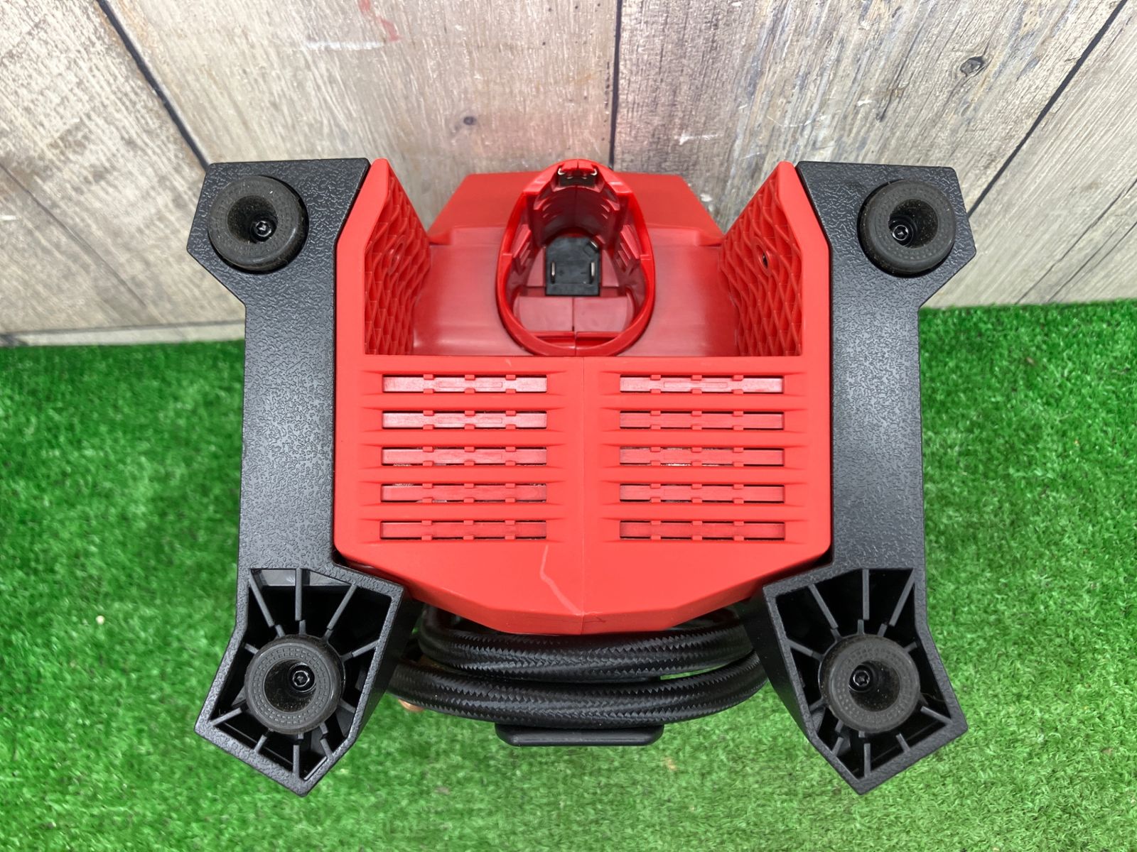 ミルウォーキー M12 BI-0 APJ 充電式空気入れ 本体のみ 最大圧力 8.27BAR 827 KPA 120PSI アクトツール富山店 ﾐﾙ LAWEED_CL