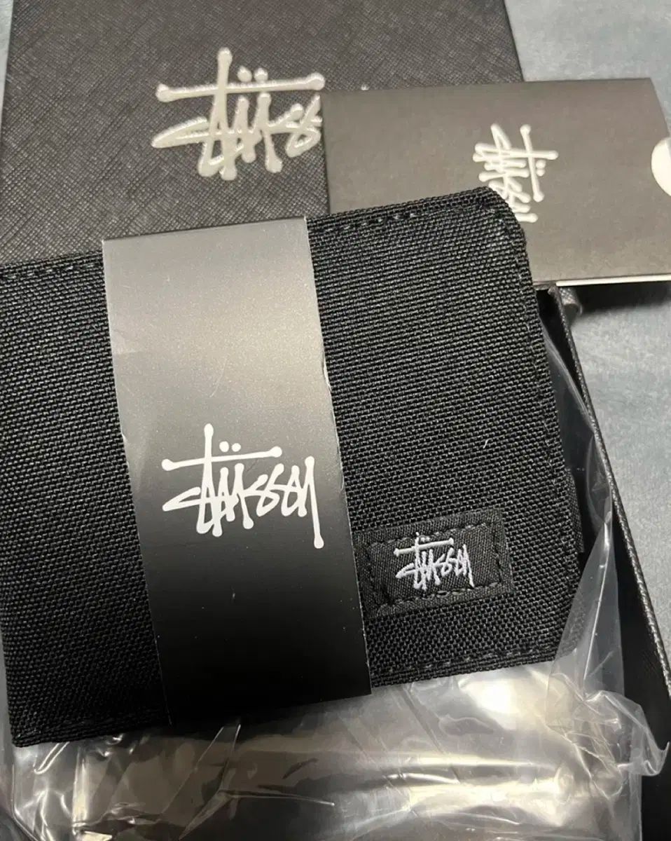 ステューシー