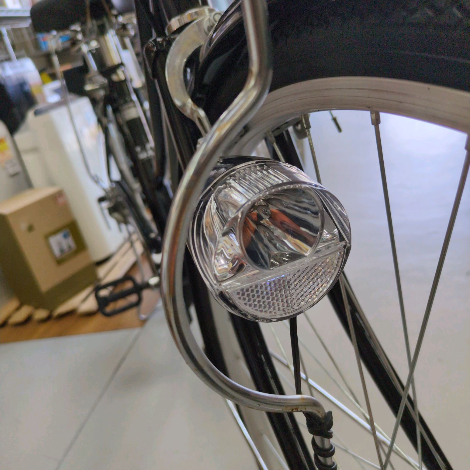 J547 ☆比較的キレイ☆普通自転車☆Marshalleek ☆6段☆LEDオート☆27