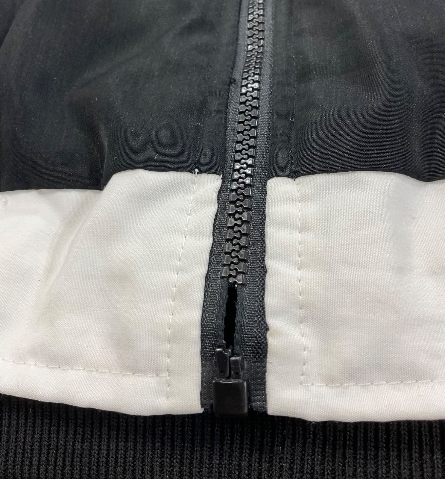 ブラック×ホワイト