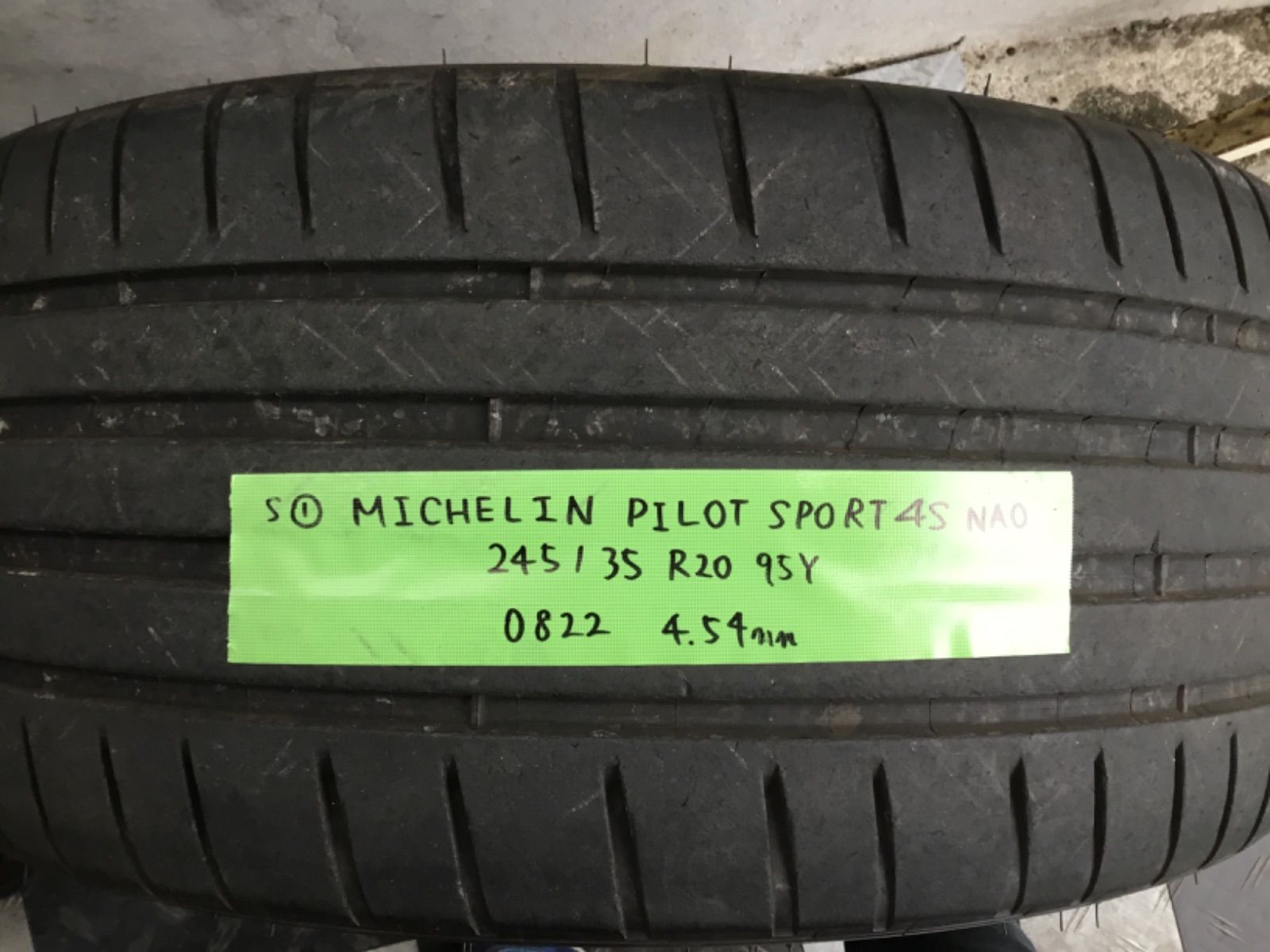 送料込み］ 245/35 R20 95Y 2022年製 MICHELIN PILOT SPORT 4S NA0 
