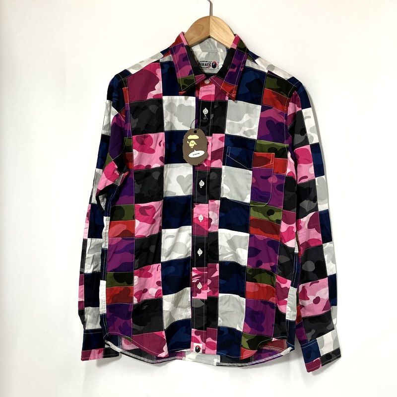 エイプ　アロハシャツXLベイプ アベイシングエイプ 迷彩 A BATHING APE アベイシングエイプ シャツ 長袖 タグ付き パッチ
