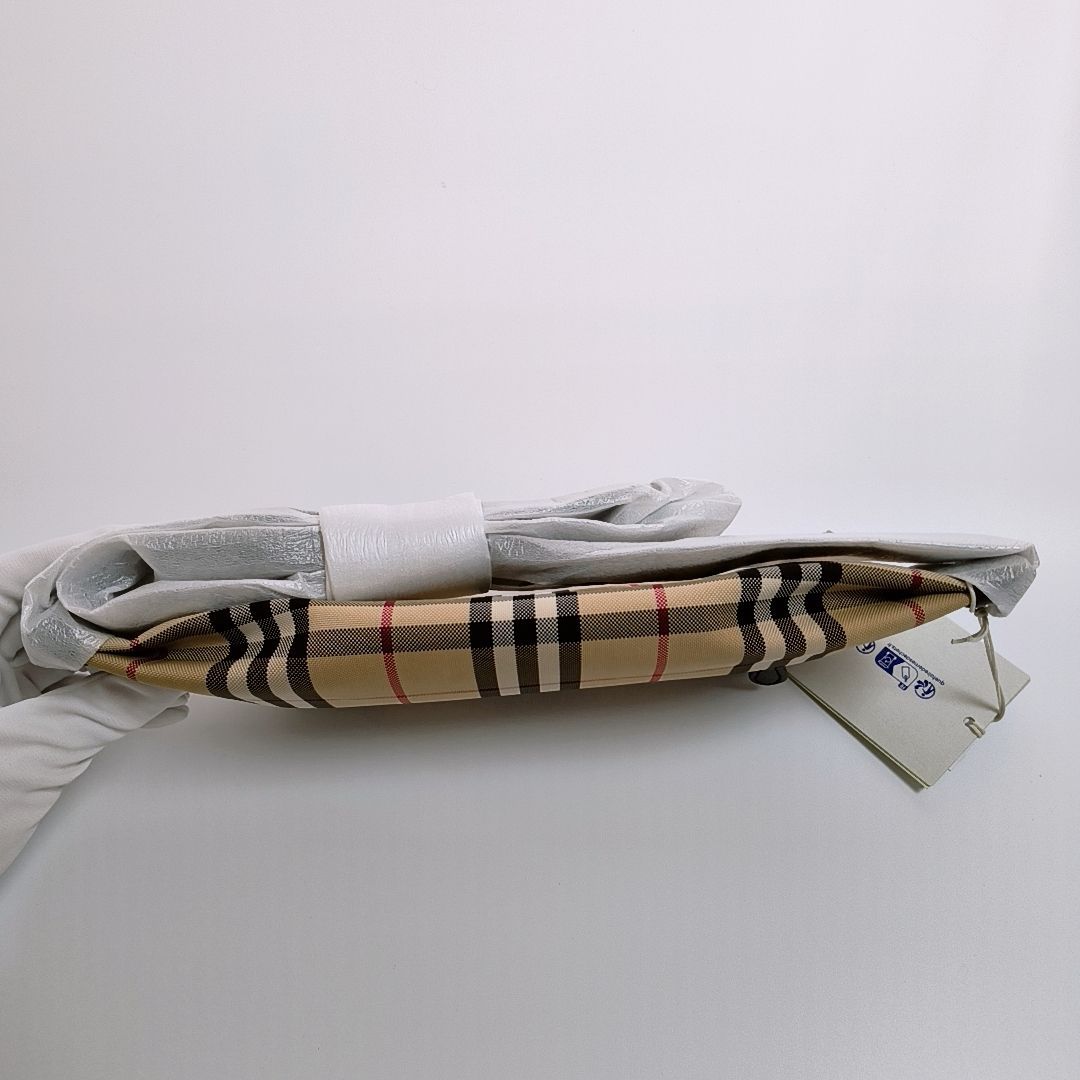 【新品未使用】BURBERRY スリム ベルトバッグ バーバリー チェック 新品未使用】BURBERRY スリム ベルトバッグ バーバリー チェック