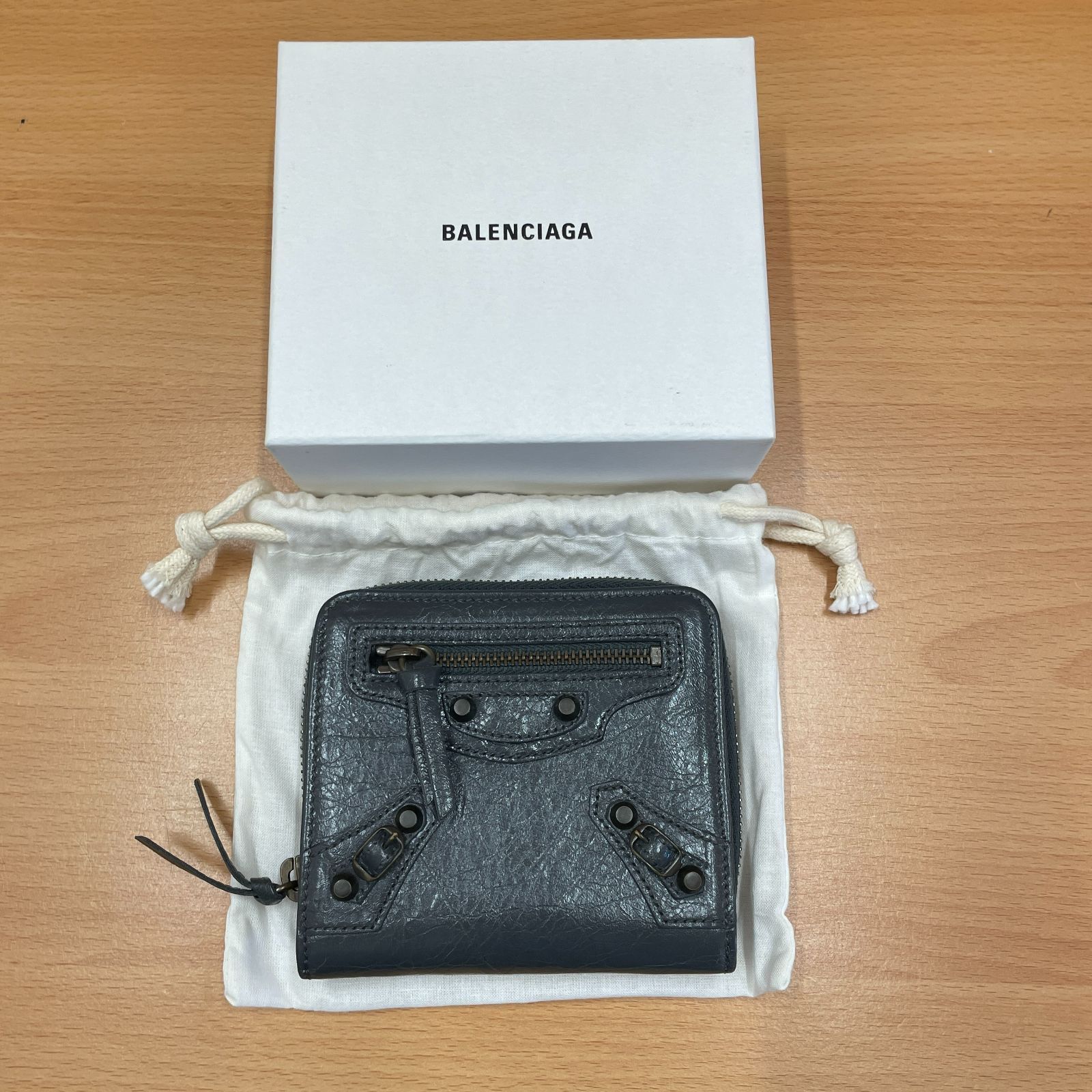 ★美品★BALENCIAGA 財布 クラシック ジップアラウンド 310699 800000120908000-3_1200x.jpg?v=