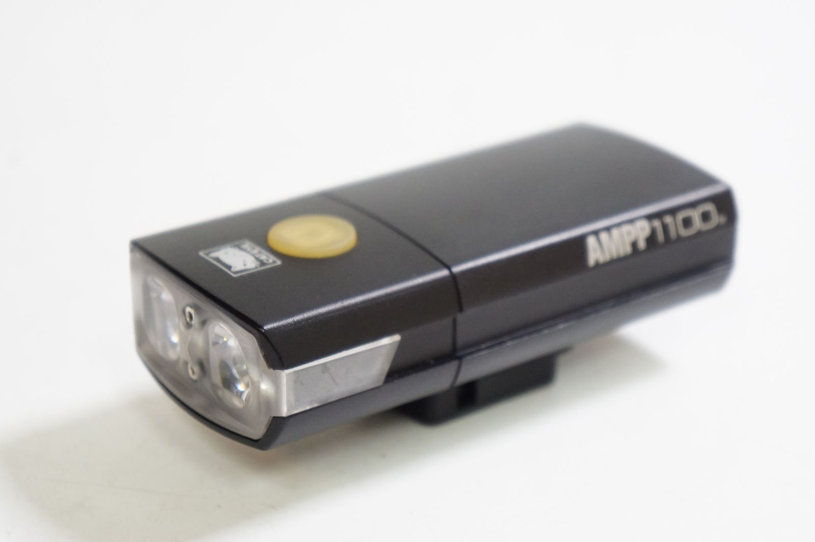 CATEYE 「キャットアイ」 AMPP1100 フロントライト / バイチャリ阪急