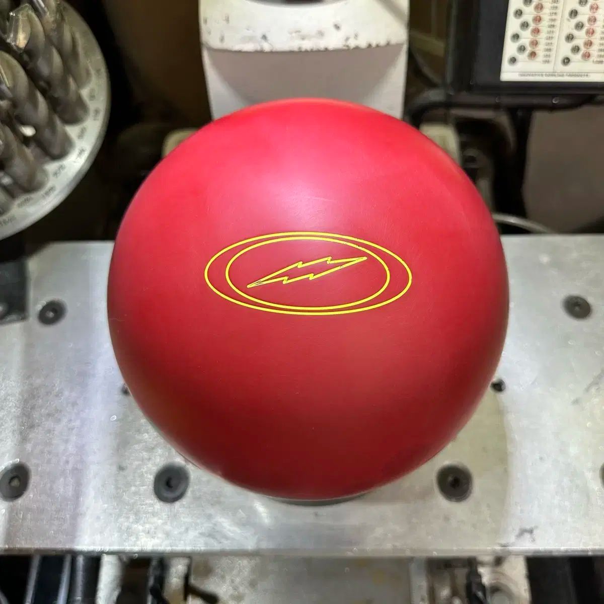 中古 ストーム ー IQ 78 ／ U (ウレタン) 15 ポンド 公式球